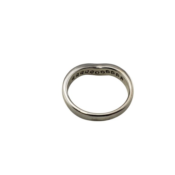 Vintage 14 Karat White Gold and Diamond Wedding Band Ring Size 7.5 #10439 - Picture 5 of 8